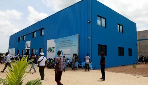 34712 in Togo 34712 Le Chef de lEtat inaugure une usine de production de materiels plastiq SAk