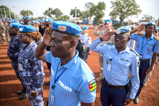 8648 1la in rend hommage au caporal kossi agounwadje dcd des suites dune attaque au mali ocb