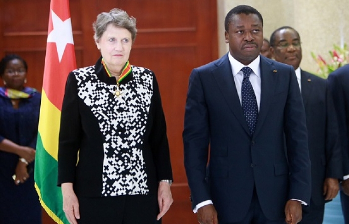 29 Mars 2017 : Mme Helen Clark, Administrateur du PNUD, élevée au rang de Commandeur de l'Ordre du Mono par le Chef de l'Etat Faure Gnassingbé 