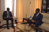 Audience accordée par le Premier Ministre Selom Klassou au Directeur régional du PAM, Abdou Dieng, le 15 mars 2017.