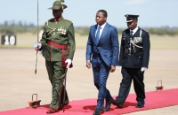 Faure Gnassingbé accueilli à son arrivée à Lusaka par son homologue Edgar Lungu - 8 mai 2017