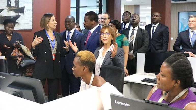 Le Chef de l’Etat a inauguré à Lomé le nouveau site du groupe Majorel dédié à la relation client