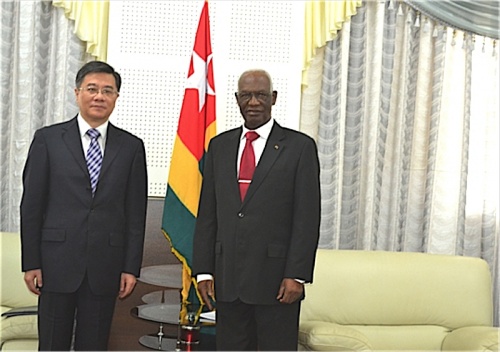 Au nouveau siège de la représentation nationale, le président Dama Dramani échange avec le nouvel ambassadeur de Chine