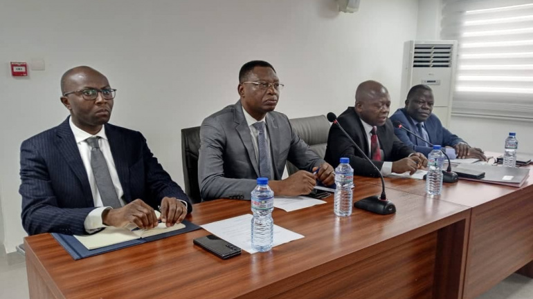 commerce-le-togo-lance-le-marquage-des-produits-petroliers