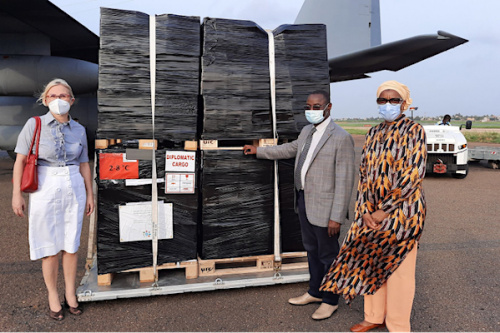 Le Togo reçoit 210 000 premières doses de Sinopharm de la Turquie