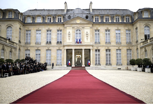 Le Chef de l’Etat déjeune ce vendredi à l’Elysée