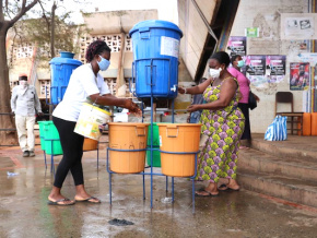 Coronavirus : les marchés de Lomé dotés d’équipements et de matériels de prévention