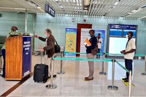 Quarantaine systématique de 10 jours pour les voyageurs venant de six pays