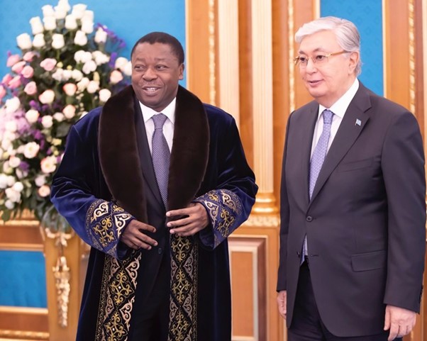 visite-officielle-du-chef-de-l-etat-au-kazakhstan-plusieurs-visites-et-des-partages-d-experiences