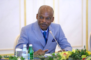 Le Togo au Commonwealth : Robert Dussey détaille les enjeux, avantages et opportunités