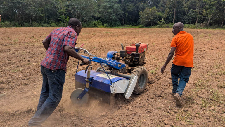 agriculture-de-nouveaux-equipements-pour-renforcer-l-exploitation-des-zaap