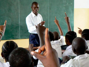 Education : rentrée pédagogique le 26 octobre, début des cours le 02 novembre