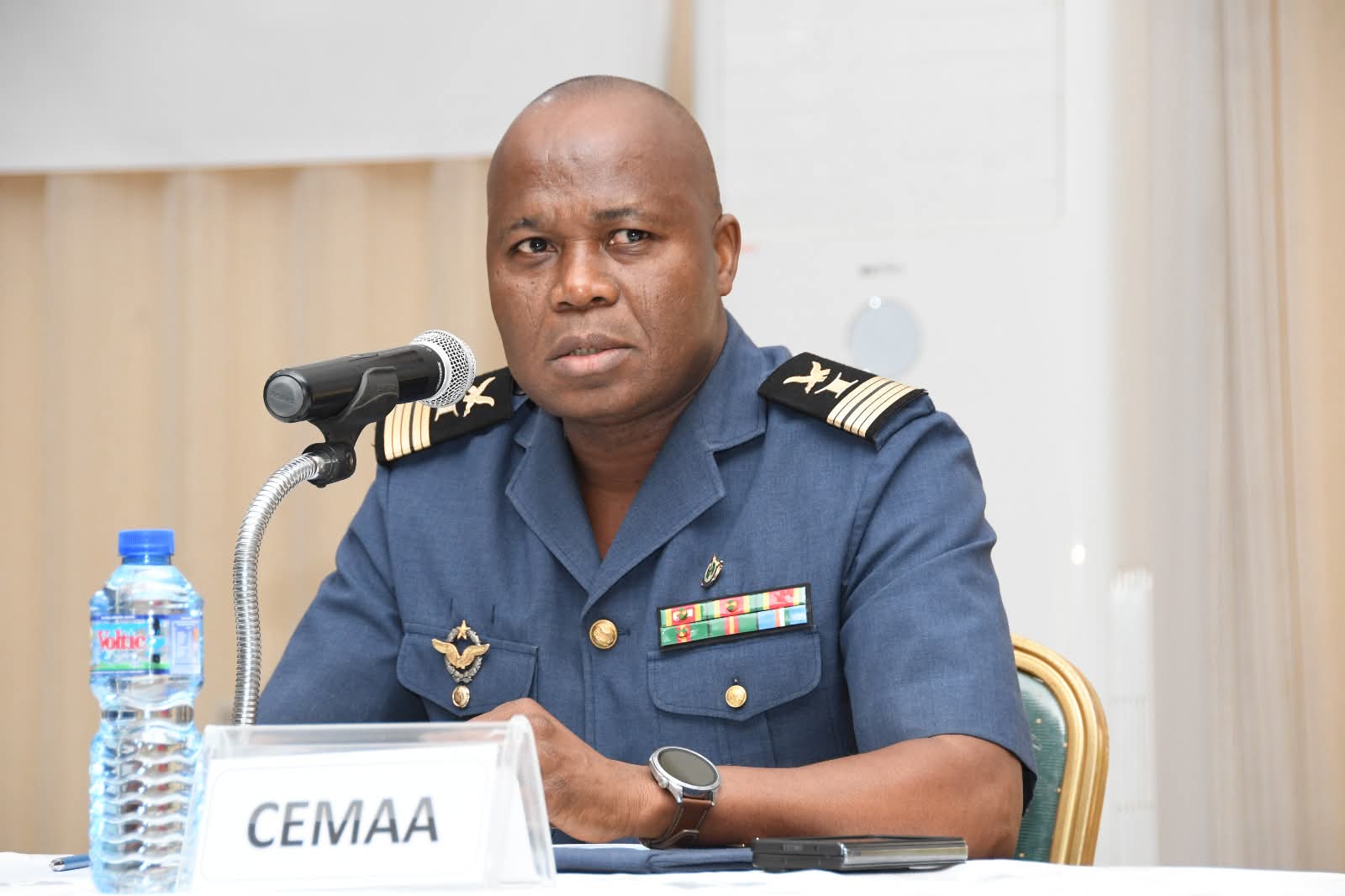 armee-de-l-air-le-chef-d-etat-major-promu-general-de-brigade-aerienne