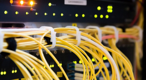 Métiers du digital : le gouvernement lance un appel d’offres pour former 600 personnes