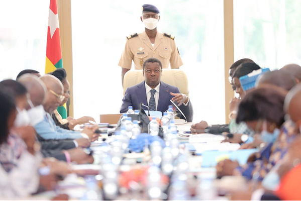 face-a-la-conjoncture-le-gouvernement-prepare-une-loi-de-finances-rectificative