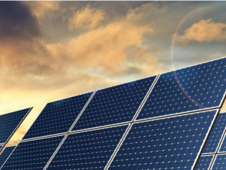 Lomé abrite une conférence régionale sur l’accélération et la consolidation du développement des systèmes solaires autonomes