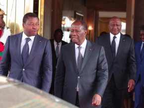 En visite à Abidjan, le Chef de l’Etat et son homologue ivoirien échangent sur la redynamisation de la coopération