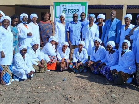 Sécurité alimentaire : des coopératives de femmes renforcées sur la production de farine de céréales