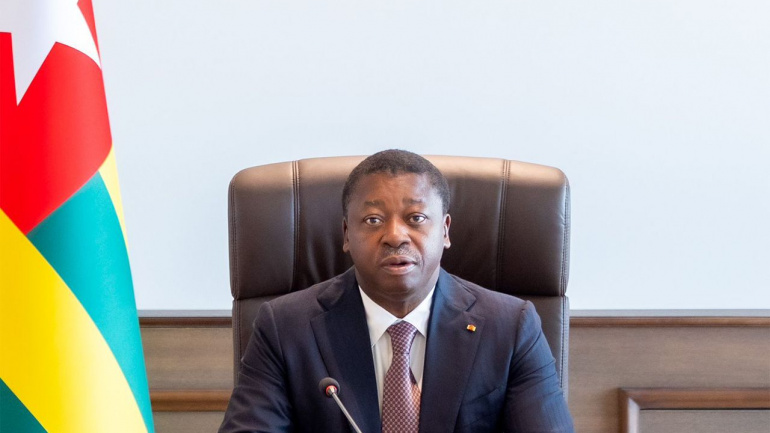 grace-presidentielle-1511-detenus-liberes