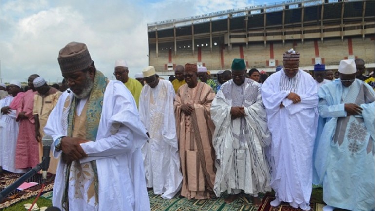 Aïd El-Fitr : le Chef de l’Etat et le Gouvernement en communion avec la Communauté musulmane du Togo et d’ailleurs