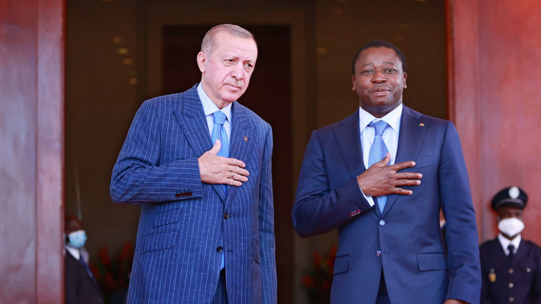 Turquie : le chef de l’Etat félicite Recep Erdogan pour sa réélection