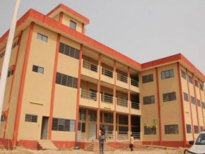 education-les-lycees-scientifiques-de-lome-et-kara-recrutent