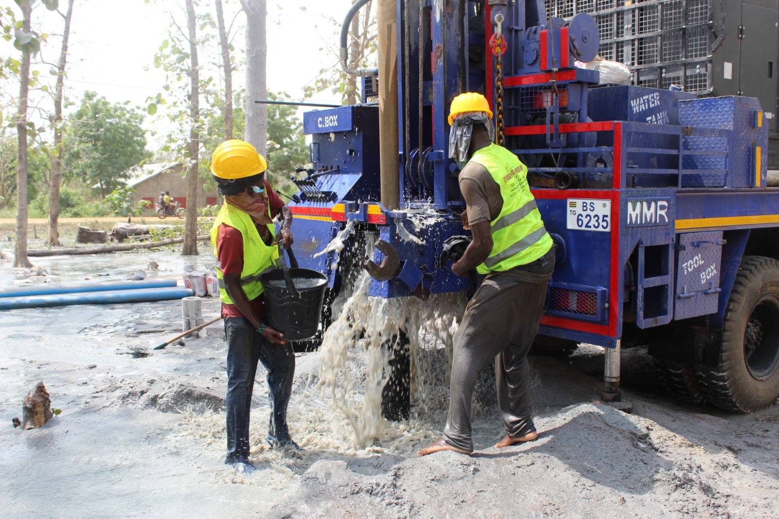 acces-a-l-eau-de-nouvelles-infrastructures-en-construction-dans-les-plateaux