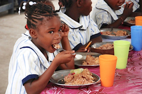 Les cantines scolaires seront multipliées par trois sur tout le territoire