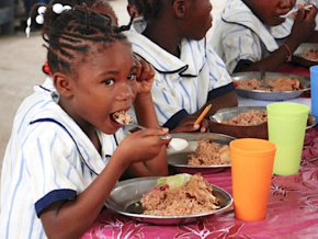 Les cantines scolaires seront multipliées par trois sur tout le territoire