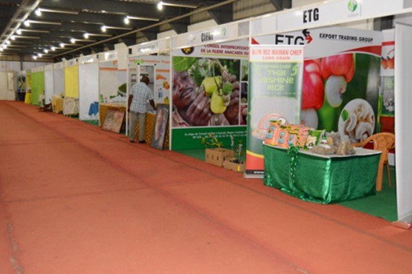 l-organisation-des-foires-et-expositions-reste-soumise-a-une-autorisation-prealable