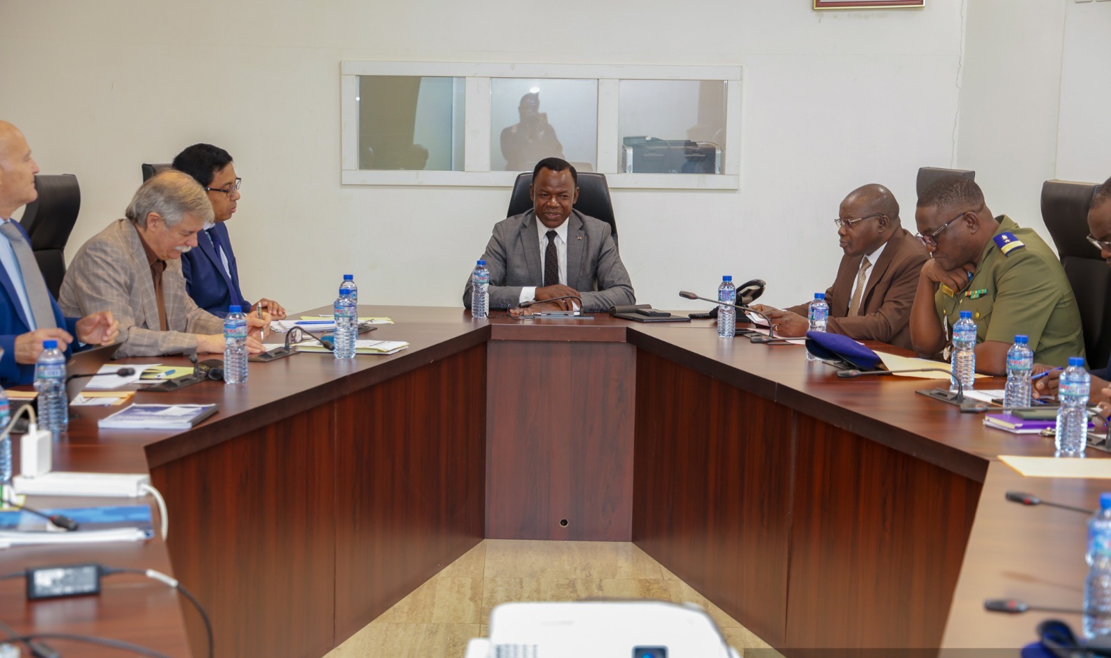 fiscalite-une-mission-internationale-evalue-les-performances-de-l-otr