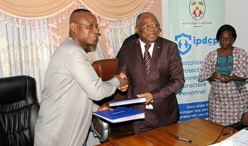 Protection des données : l’IPDCP et la HAAC signent un partenariat