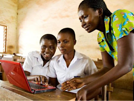 La jeunesse scolaire invit&eacute;e &agrave; une utilisation responsable du num&eacute;rique