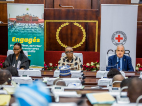 assemblee-nationale-les-deputes-se-renforcent-sur-le-droit-humanitaire-et-le-changement-climatique