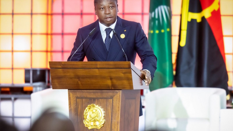 infrastructures-en-afrique-a-luanda-faure-gnassingbe-appelle-a-la-mobilisation-du-capital-africain
