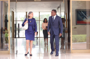 Sur le départ, l&#039;ambassadrice de France au Togo fait le point de la coopération bilatérale