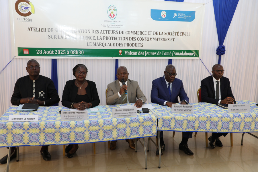 commerce-vers-un-marche-plus-competitif-et-transparent
