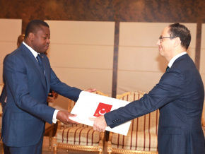 Ballet diplomatique à Lomé : six nouveaux ambassadeurs accrédités