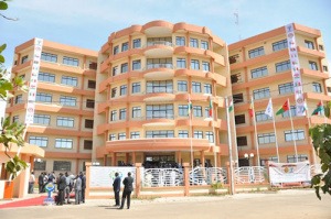 Le sénégalais Abdoulaye Diop, nouveau président de la Commission de l’Uemoa, Kako Nubukpo représentant du Togo