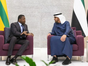 le-chef-de-l-etat-a-dubai-pour-la-cop28