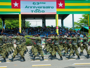 63 ans d’indépendance : un défilé militaire et civil a marqué la célébration