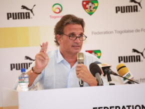 Démission du sélectionneur national de football, Paulo Duarte