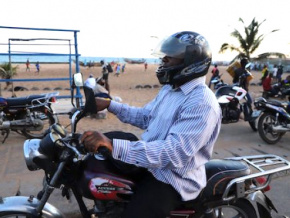 La Dosi lance une tournée de formation pour les conducteurs de taxi-motos du programme Zokeke