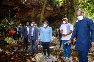 À Womé, le Premier ministre encourage le tourisme domestique