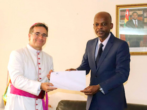 Le nouvel ambassadeur du Vatican a présenté ses lettres de créances
