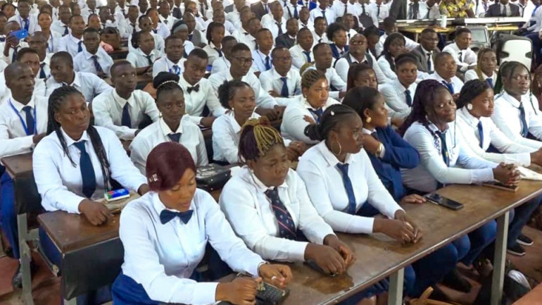 education-la-4eme-promotion-des-eleves-professeurs-effectuera-sa-rentree-le-27-octobre