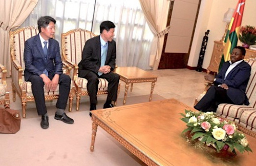 Projet de transformation agroalimentaire : le Chef de l&rsquo;Etat s&rsquo;est entretenu avec la d&eacute;l&eacute;gation de la fondation Saemaul