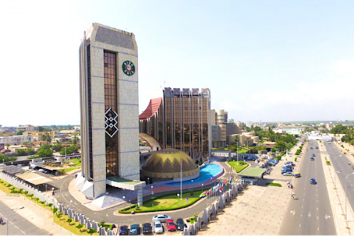 Sani Yaya passe le t&eacute;moin au Conseil des Gouverneurs de la BIDC