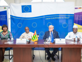 Le Togo et l&#039;UE signent deux conventions sur l&#039;environnement et les services publics