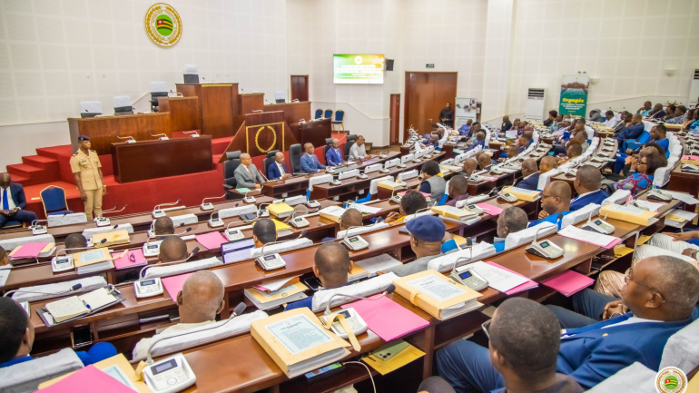 Loi de finances 2026 : les députés entament l’étude en commission